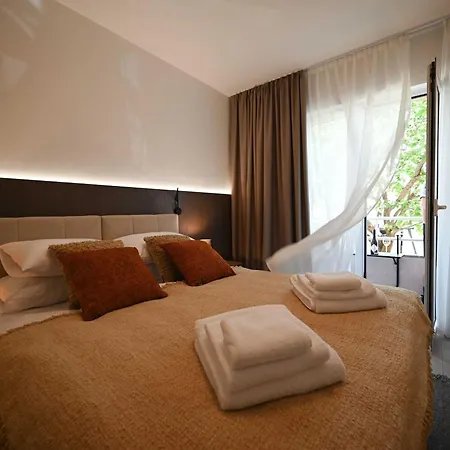 Modern And Stylish With Terrace Appartement Rovinj